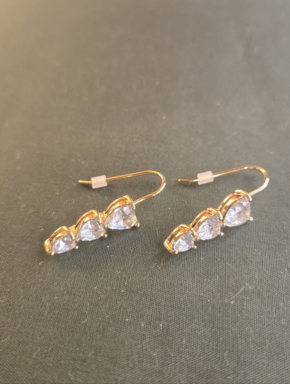 DRAPER JAMES Gold Heart Trio EARRINGS  Women Jewelry